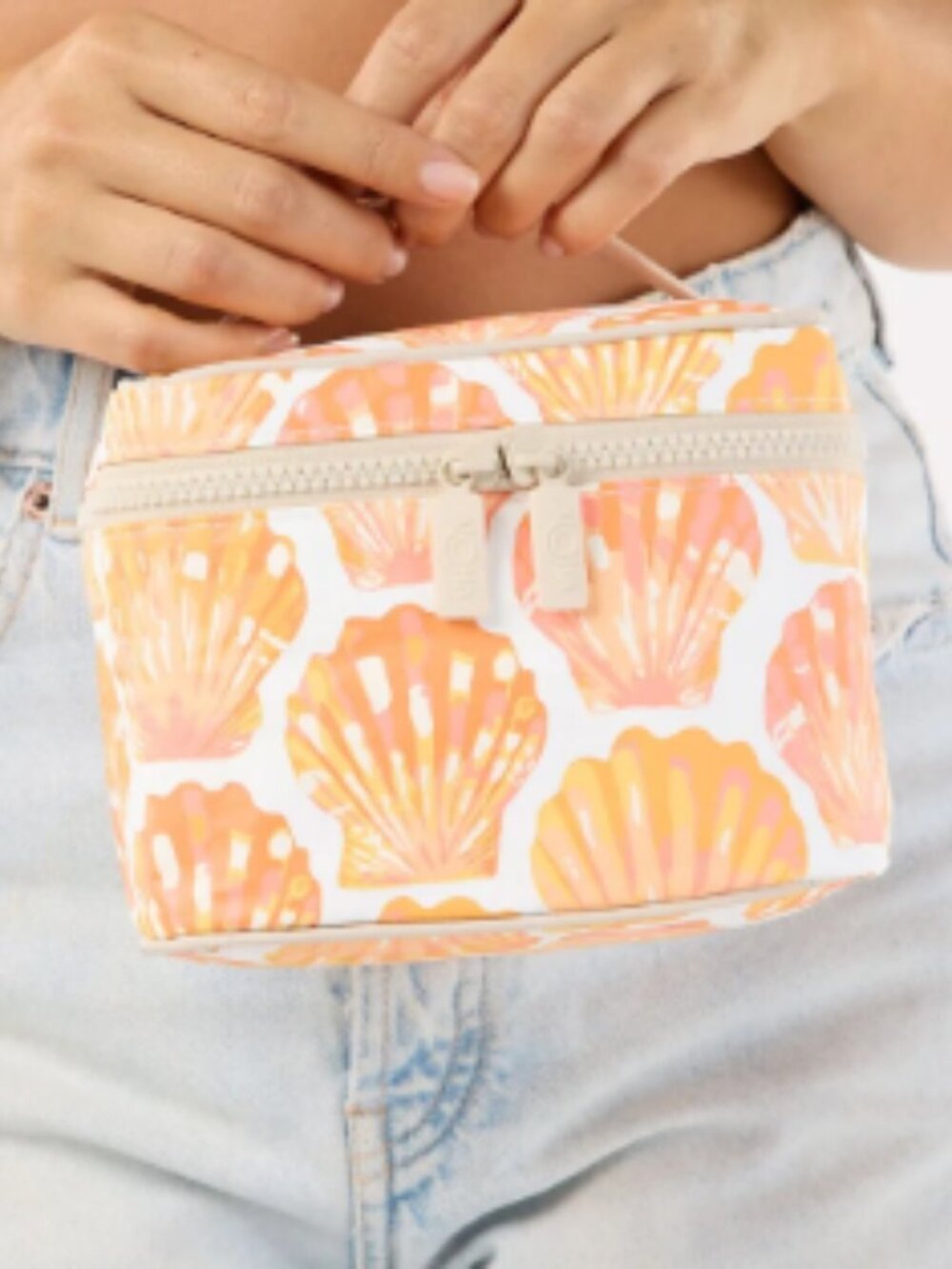 ALOHA Collection Shell Cabin Crew Kit Zipper Bag SOLD OUT Splash Proof NWT